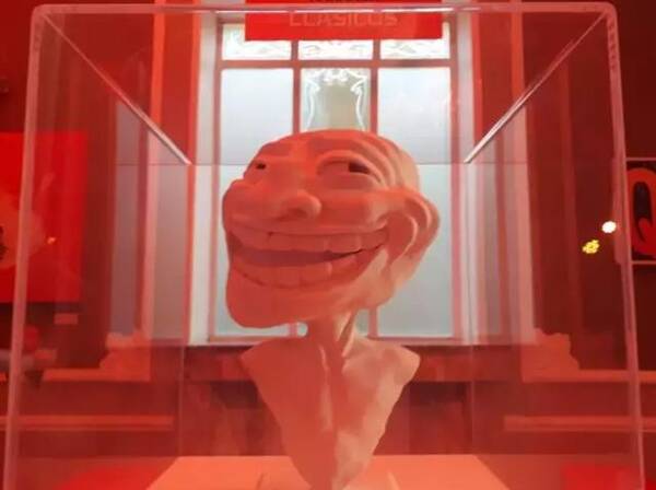 表情包已经占领墨西哥首都的博物馆了……