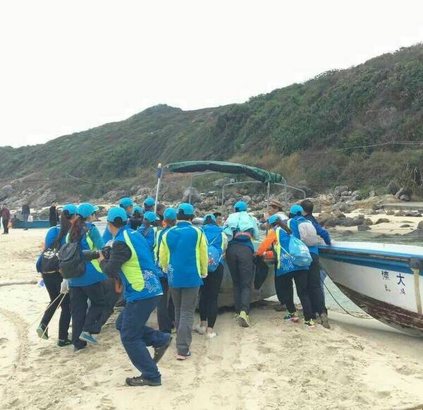 深圳微马义工一一 义动起来