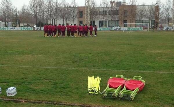 国足客场挑战伊朗凶多吉少? 不!历史就是用来