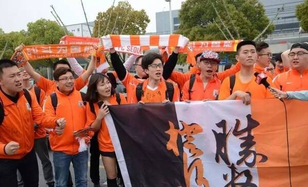 球迷买票难,鲁能的球票到底去哪了?