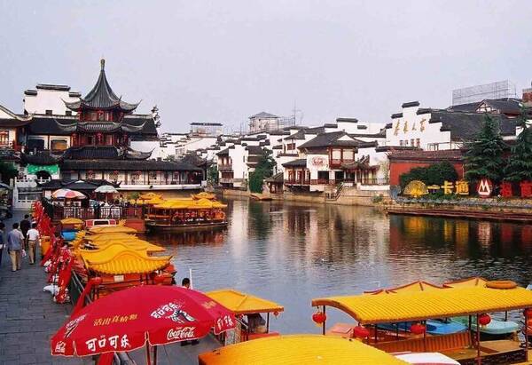 除了熟知的四大火炉,哪个城市还很热?