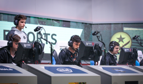 CSGO G2击败NORTH,3-1,赢得ESL职业联赛