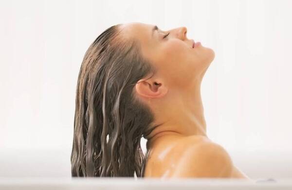 三伏天每天洗头好吗?千万别每天洗