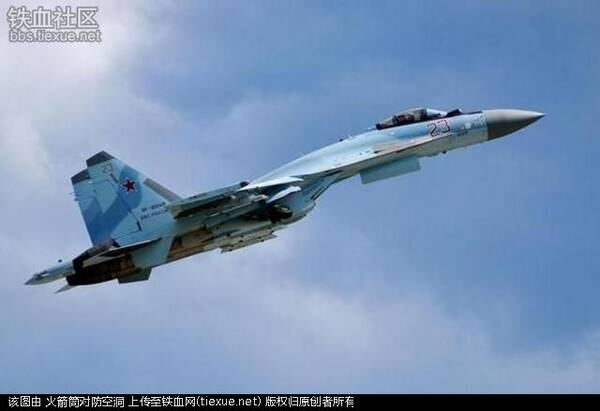 歼10B对抗苏35惨遭败北 引进苏35不鸡肋