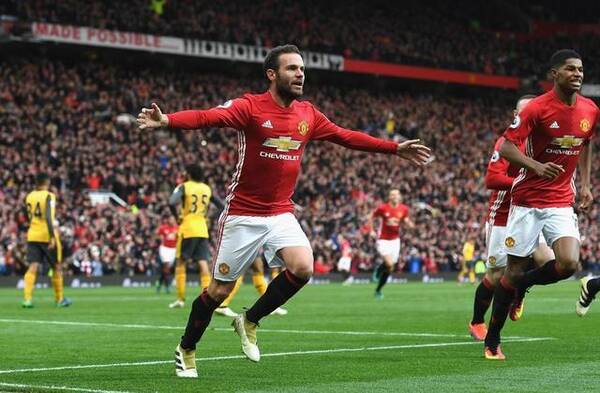 豪气!曼联转移工作重点,将一口气续约9名球员