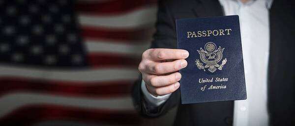 说来不信,这是我距离被遣返最近的一次…出国