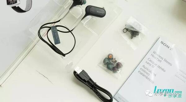索尼XB50BS运动蓝牙耳机开箱评测
