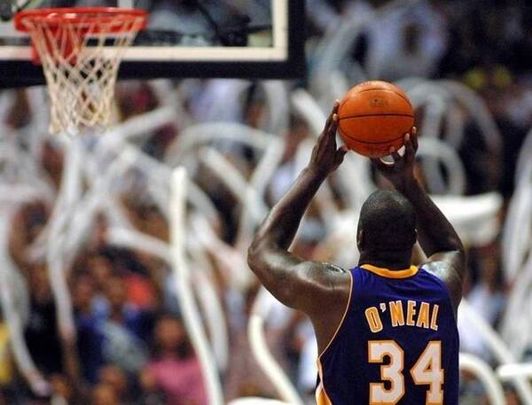 尴尬了!NBA罚球命中率41.8%,奥尼尔笑了!