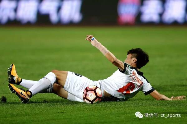 0:1不敌北京人和,武汉卓尔本赛季冲超宣告失败