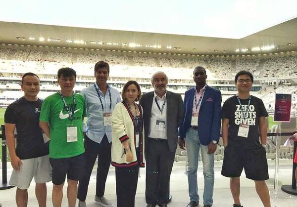 文筱婷和于大宝再度同框!中超最美老板和本土