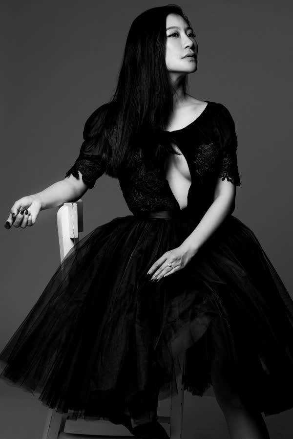 江南新闺秀--设计师兰玉纽约发布LANYU 2018