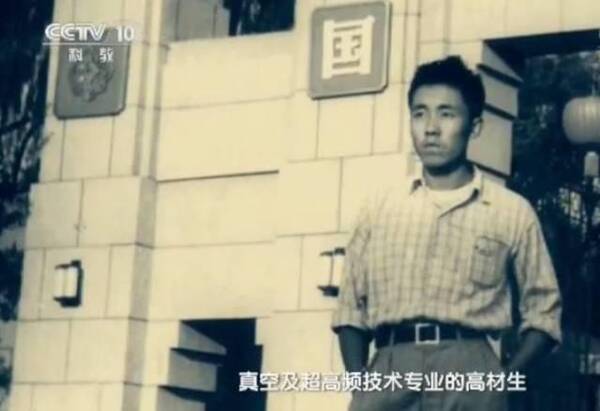 收入证明_军代表收入(2)