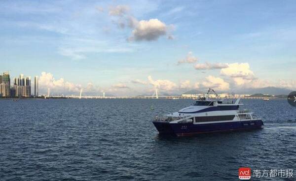深圳湾海上观光游船首航,150元吃喝玩全包