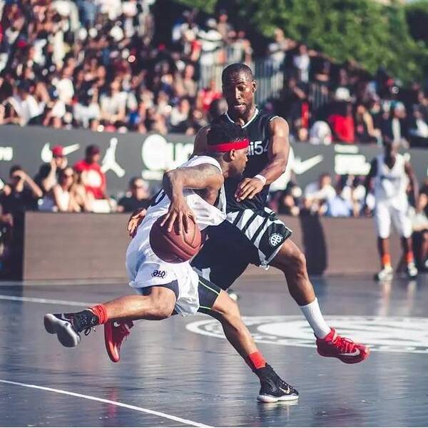 【绝招】教你艾弗森式交叉变向!看到就是学到!