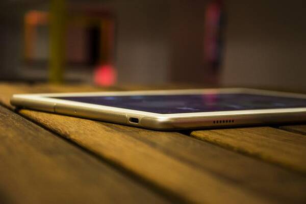 可水下畅玩 荣耀Waterplay防水平板图赏