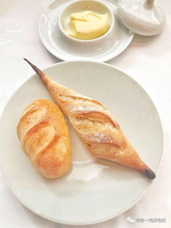 新加坡米其林经典法餐,三年入围亚洲最佳餐厅