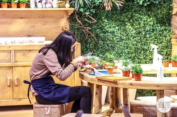 媲美诚品!3200平杭州最大网红书店开业,你却还