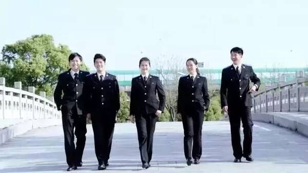 高大上!全国唯一关税特色的上海海关学院招收