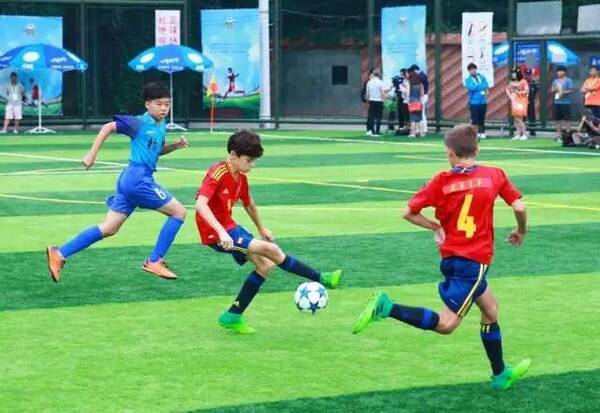 [真实记录]一个前广州U15少年足球队员眼中的