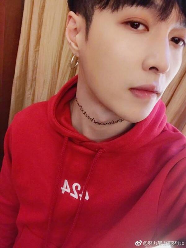 张艺兴最新图片