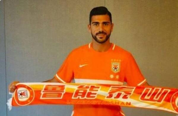 在中超踢球的前英超球星谁最棒?近半外国球迷