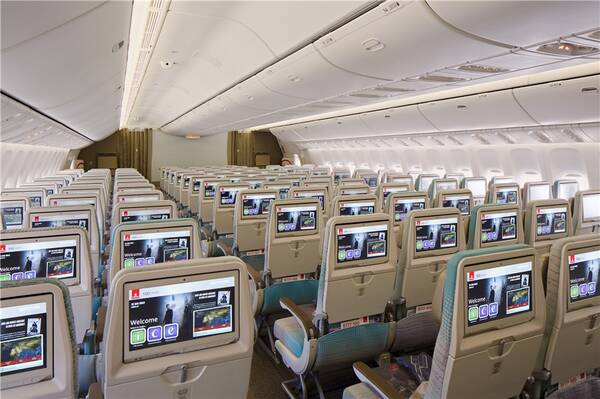 阿联酋航空经济舱体验图片_纵览新闻