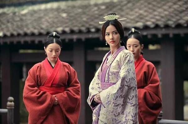 古代“通房丫头”不能说的秘密--到底是怎么个“通房”法?