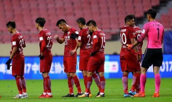 上港足协杯想靠此人逆袭担心失算 中场争夺才