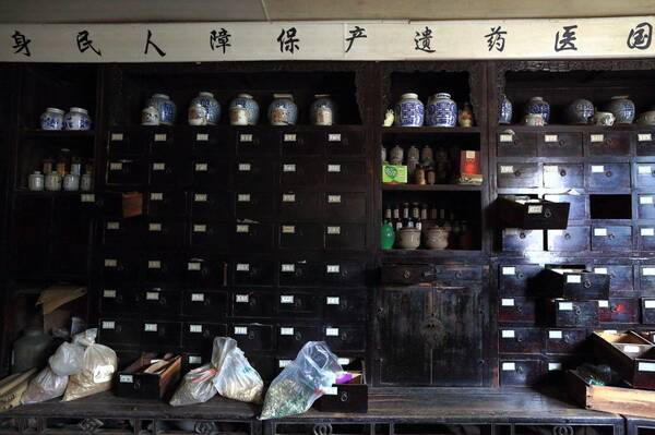 鱼腥草治鼻炎,一治一个准,断根鼻炎绝不复发!