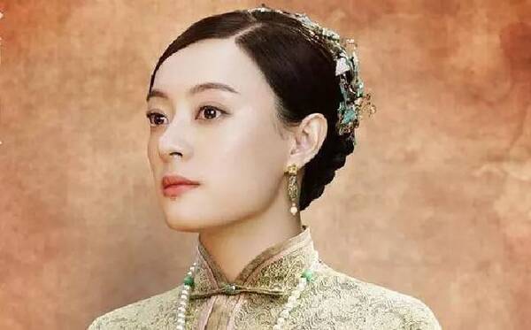 孙俪走了,杨洋宋茜苏芒来了,文投控股终止收购