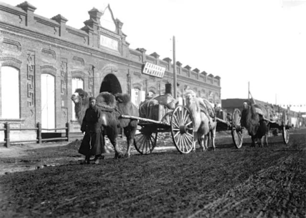 老照片:中国最大的草原牧区 内蒙古