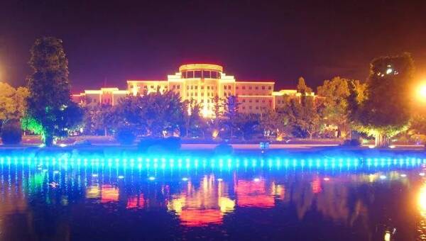 弥勒这个镇上榜全国最有钱的乡镇之一,云南5镇