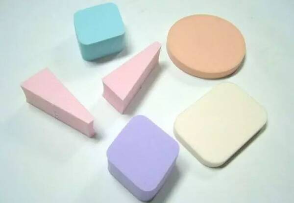 出汗浮粉爱出油,夏天不脱妆看这一篇就够了!