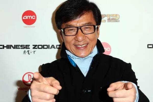 台湾艺人收入田馥甄_2017男艺人收入排行榜
