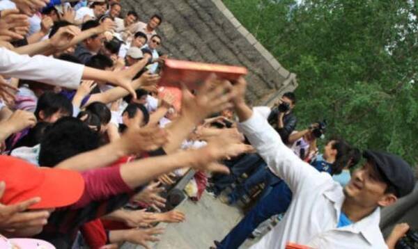 阿宝粉丝4700人_阿宝收入