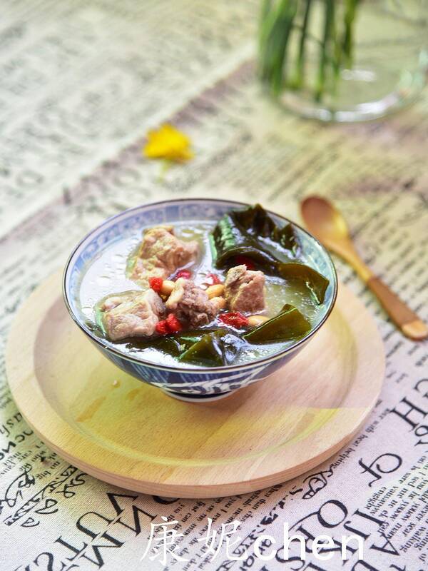 营养长黄豆丰富海带和蛋白质,而孩子食谱排骨汤幼儿这样就是需要的个子v营养钙质图片