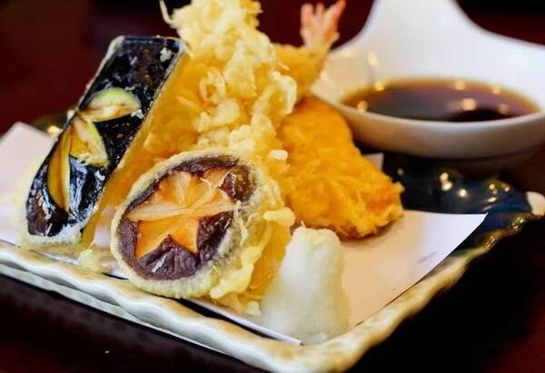 天妇罗之神告诉你,天妇罗与全家桶的不同之处!