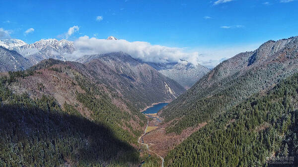 天逸川西游记