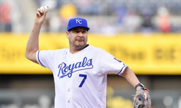 受软银指派,Sprint首席执行官Marcelo Claure将