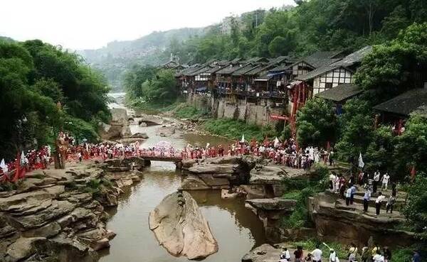 三次颠覆世界观,目前看到的关于近年中国崛起