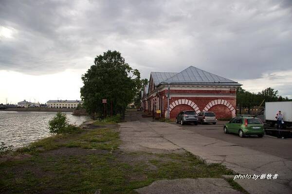 探访俄罗斯波罗的海舰队基地,舰船锈迹斑斑往