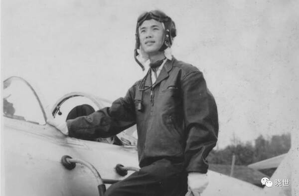 冷暖 | 两岸破冰三十年,他却仍然无法踏足家乡台