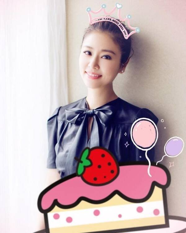 林心如考虑会生二胎,自嘲年龄大素颜难看,和女