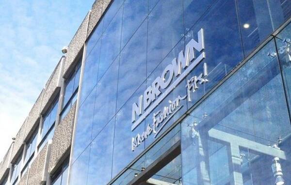 La Perla 香港门店因拖欠租金被告上法庭;刘雯