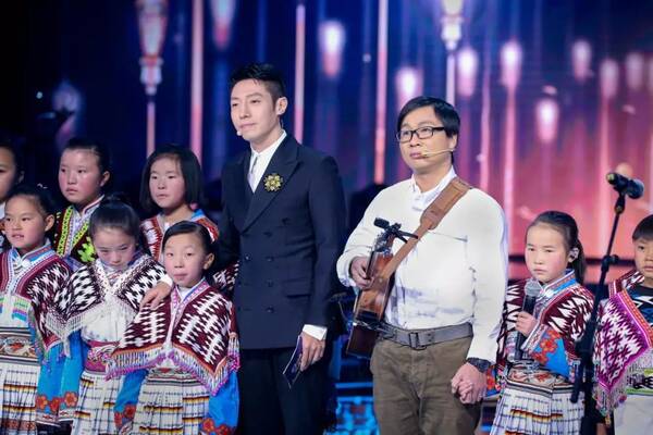 春节刷屏的歌曲《苔》竟是个教育故事,背后的