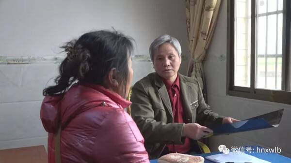 斗吧,新时代)娄底:留美医学博士十八年的义诊承诺