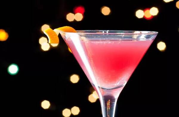 大都会Cosmopolitan是什么鸡尾酒?各种场合