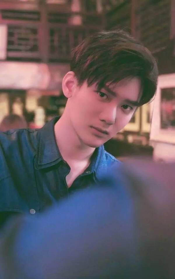 唐嫣不在乎流量?芒果拉拢韩雪?宋茜被高奢品