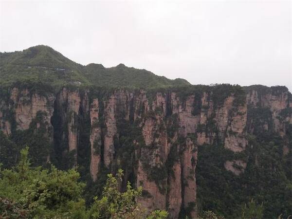 深圳到张家界天门山玻璃桥(详细)攻略,单请导游