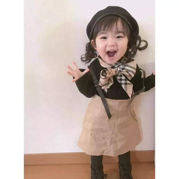 日本1岁小可爱Ruu的每日穿搭走红ins!因为她实